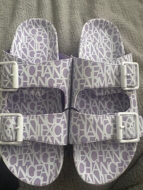 Armani Exchange Lavender White Logo Slide Sandals